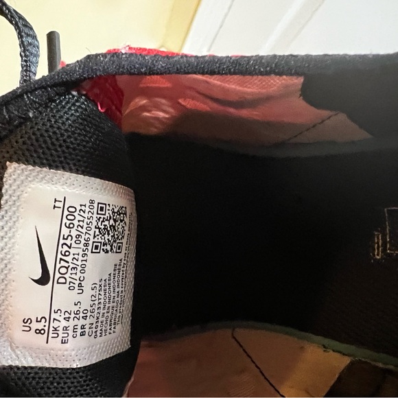 AUTHENTIC NIKE AIR MAX 270 SNEAKERS - Picture 15 of 15